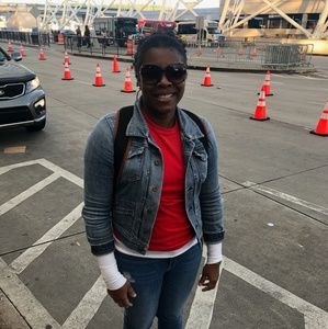 Meet your Posher, Somja